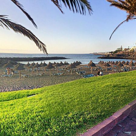Beach And Pool In Playa De Las Americas Apartment Екстериор снимка