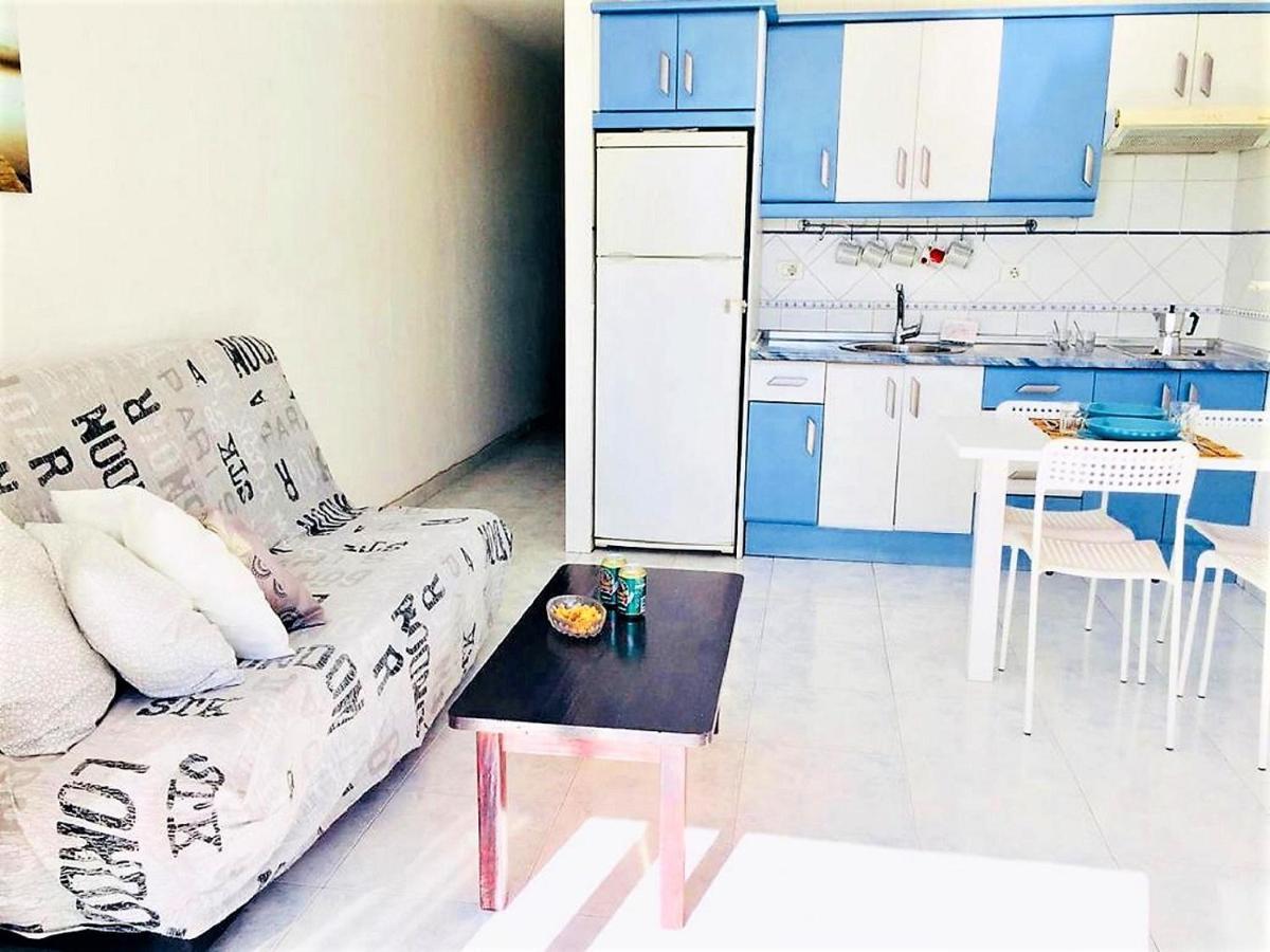 Beach And Pool In Playa De Las Americas Apartment Екстериор снимка