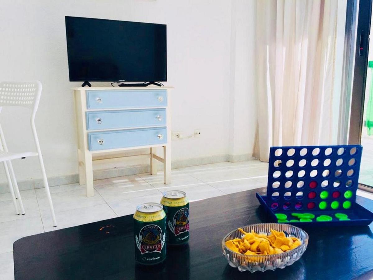 Beach And Pool In Playa De Las Americas Apartment Екстериор снимка