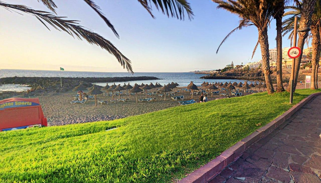 Beach And Pool In Playa De Las Americas Apartment Екстериор снимка